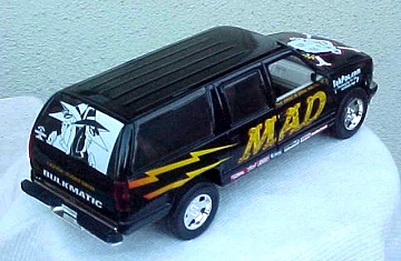 1/24 Mad Racing Chevy Suburban Model