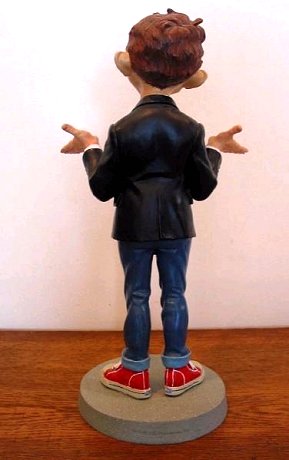 Alfred E. Neuman 14" Warner Statue (Rear)