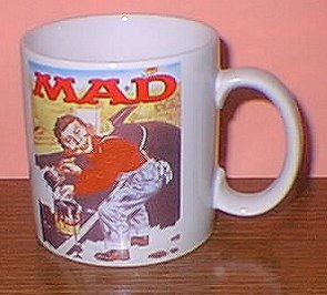 MAD APPLAUSE MUG, Alfred Paints The Highway