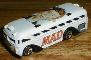 Mad Bus, 1/64 Scale